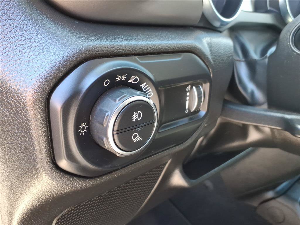 Used 2023 Jeep Gladiator Sport AWD/4WD image 22