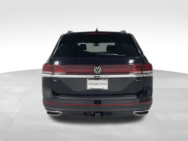 Used 2025 Volkswagen Atlas SE AWD/4WD image 6