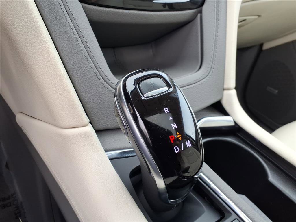 Certified 2022 Cadillac XT5 Premium Luxury image 30