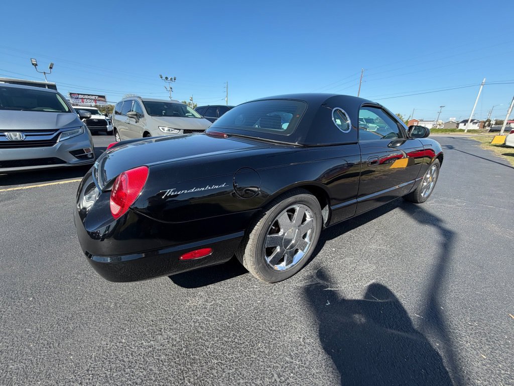 Used 2002 Ford Thunderbird RWD image 3