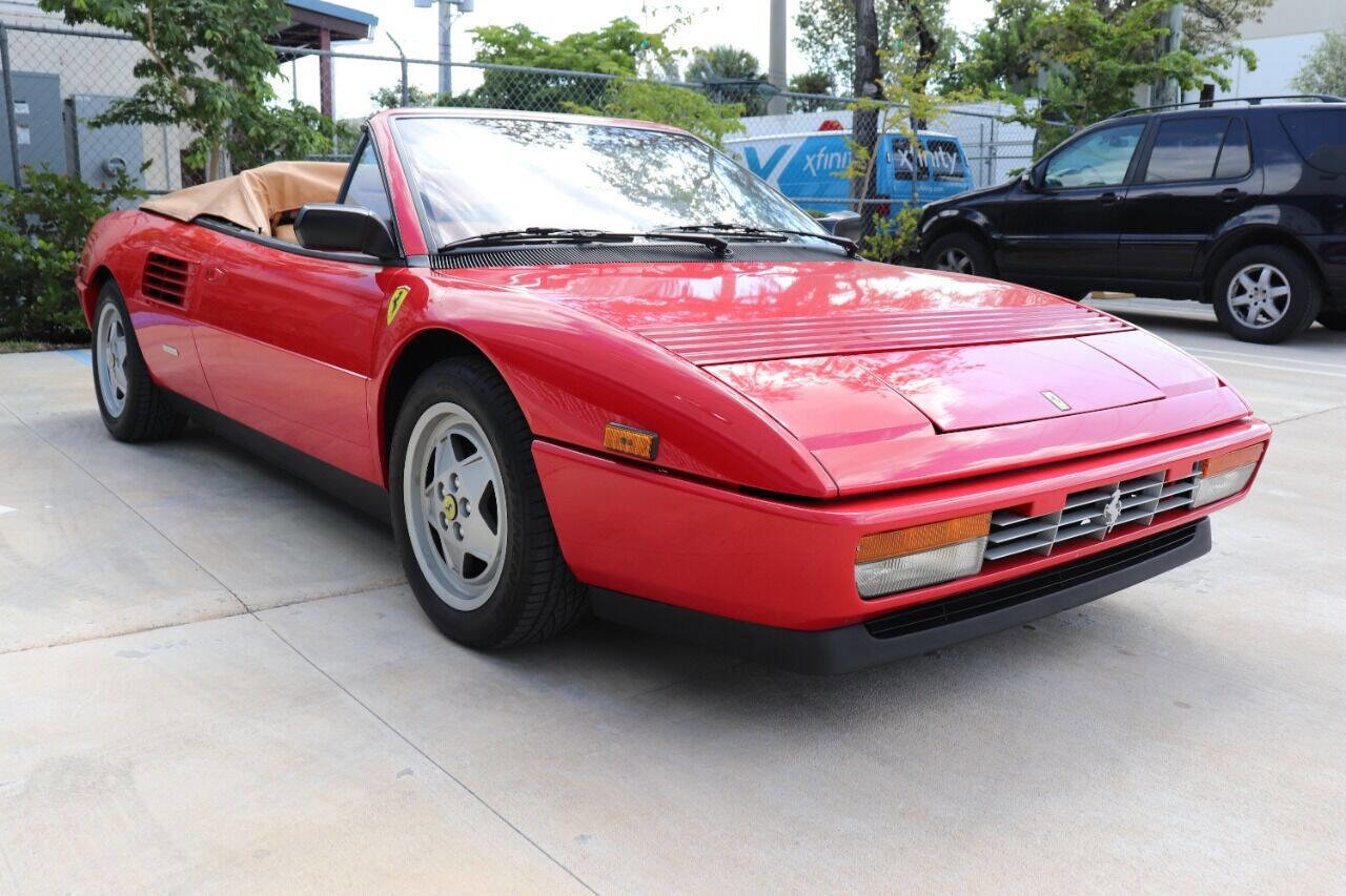 Used 1989 Ferrari Mondial T Cabriolet image 4