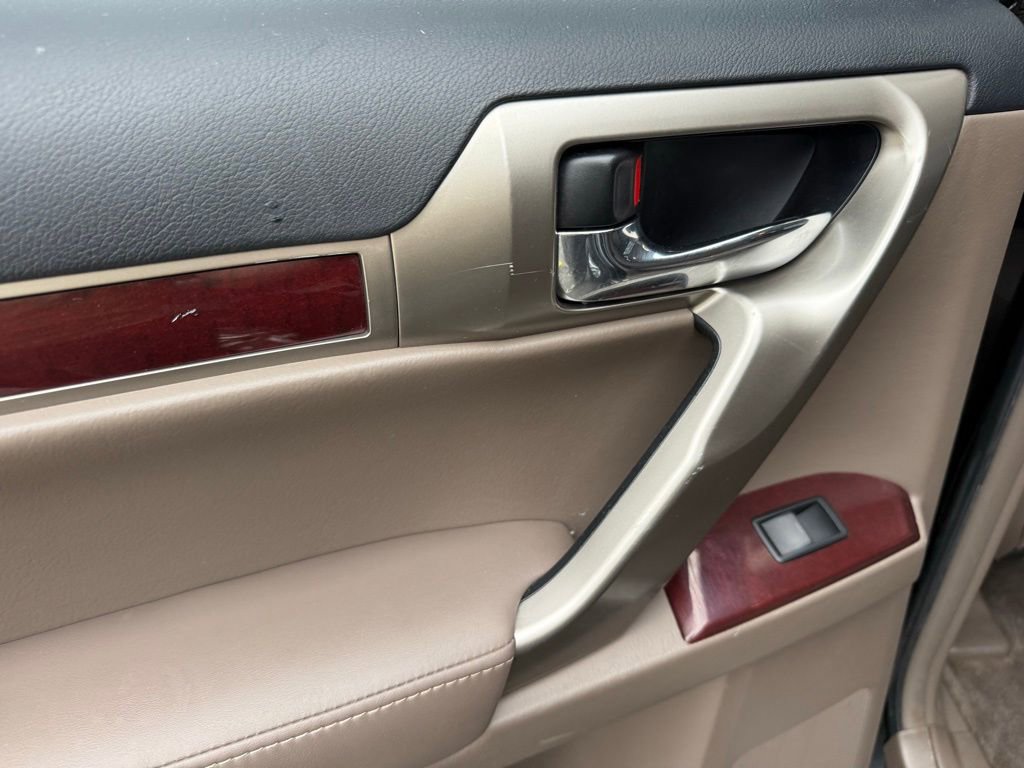 Used 2019 Lexus GX 460 Premium AWD/4WD image 23