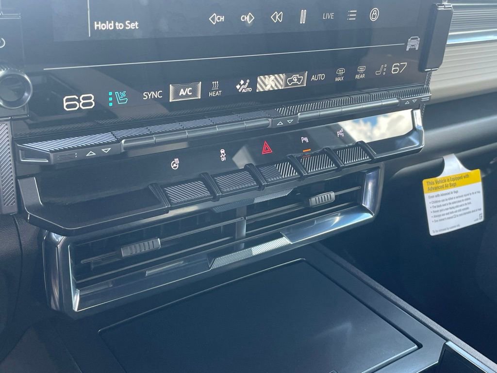 New 2026 GMC Hummer EV 4x4 Crew Cab image 17