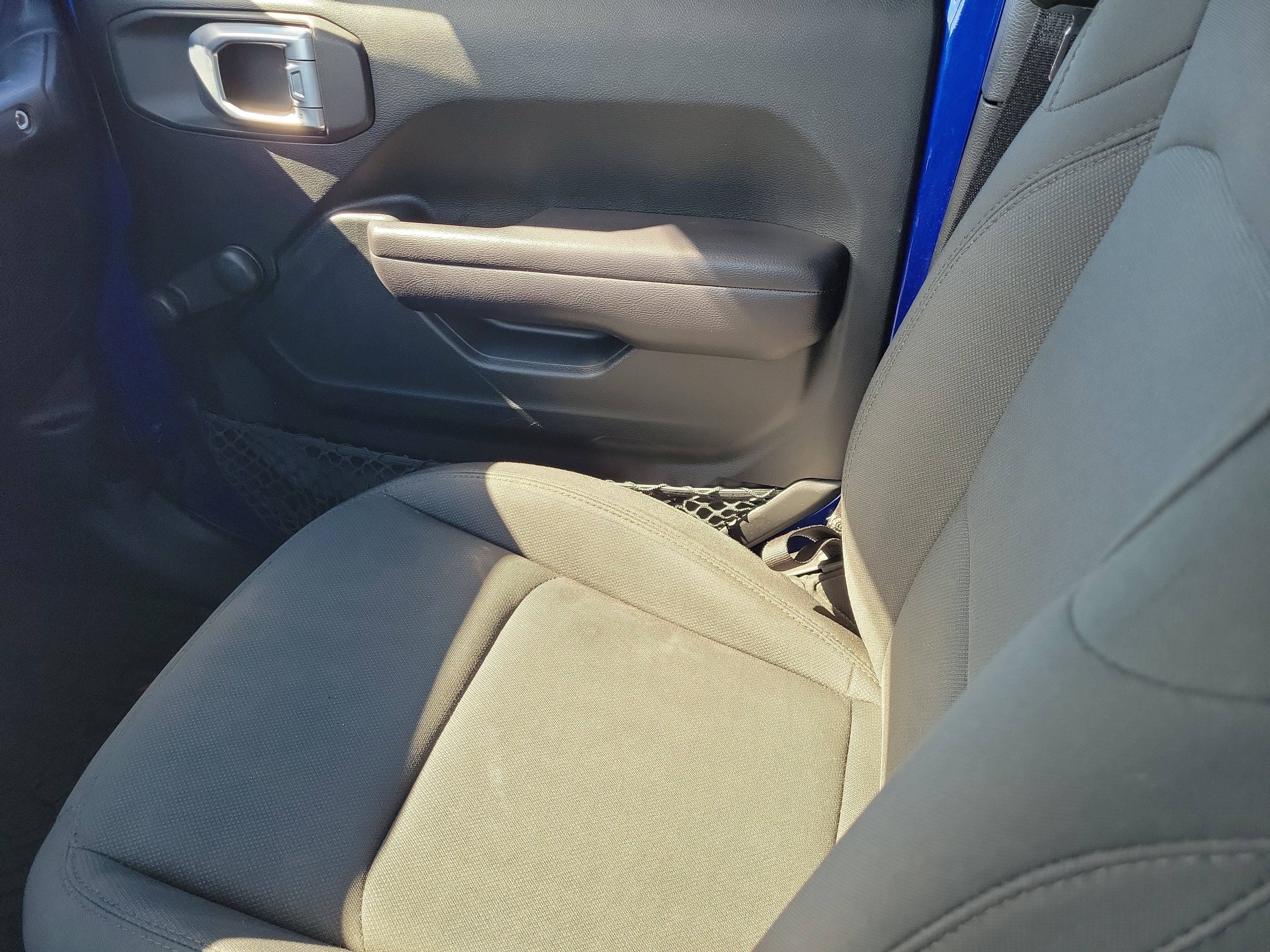 Used 2018 Jeep Wrangler Unlimited Sport AWD/4WD image 18