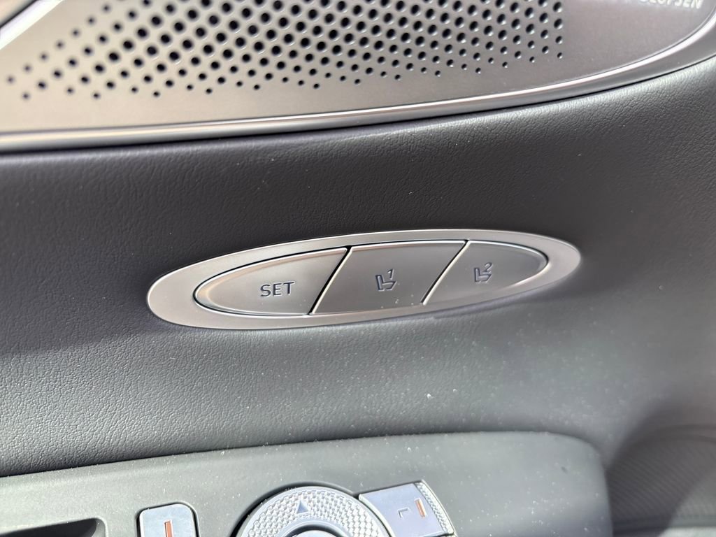 New 2026 Genesis GV70 2.5T Advanced image 14