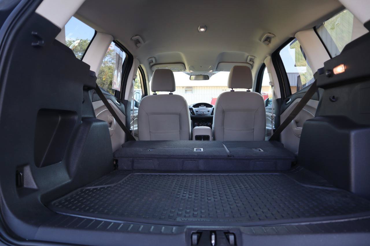 Used 2017 Ford Escape SE FWD image 45
