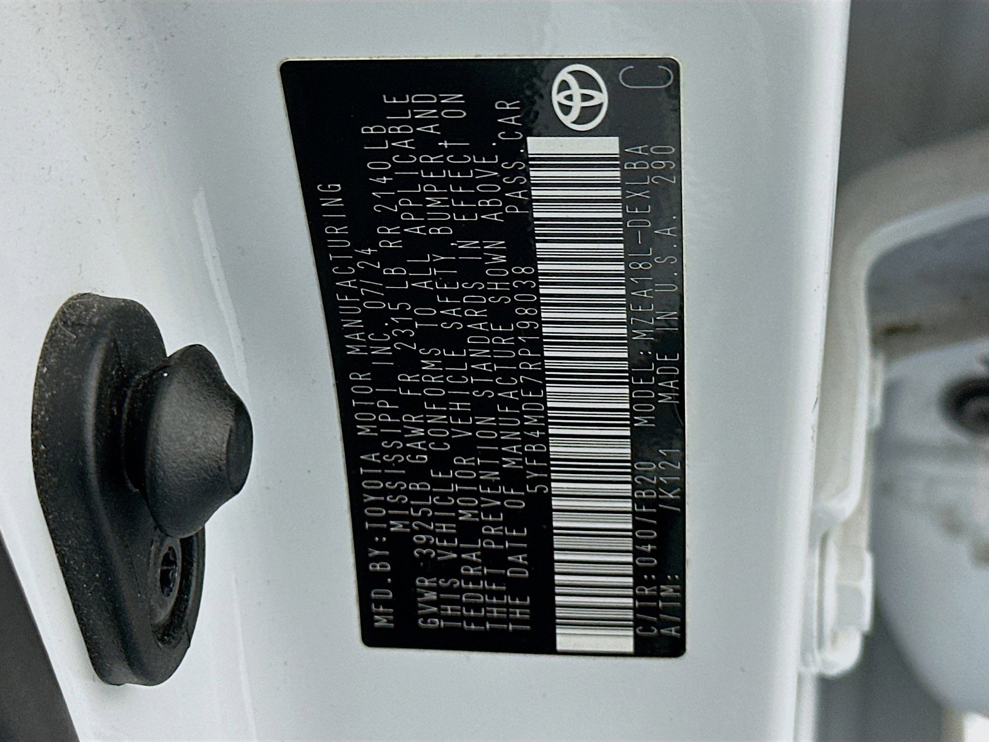 Used 2024 Toyota Corolla LE image 12