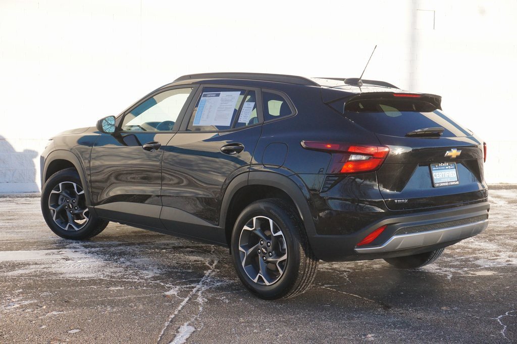 Certified 2024 Chevrolet Trax LT image 8