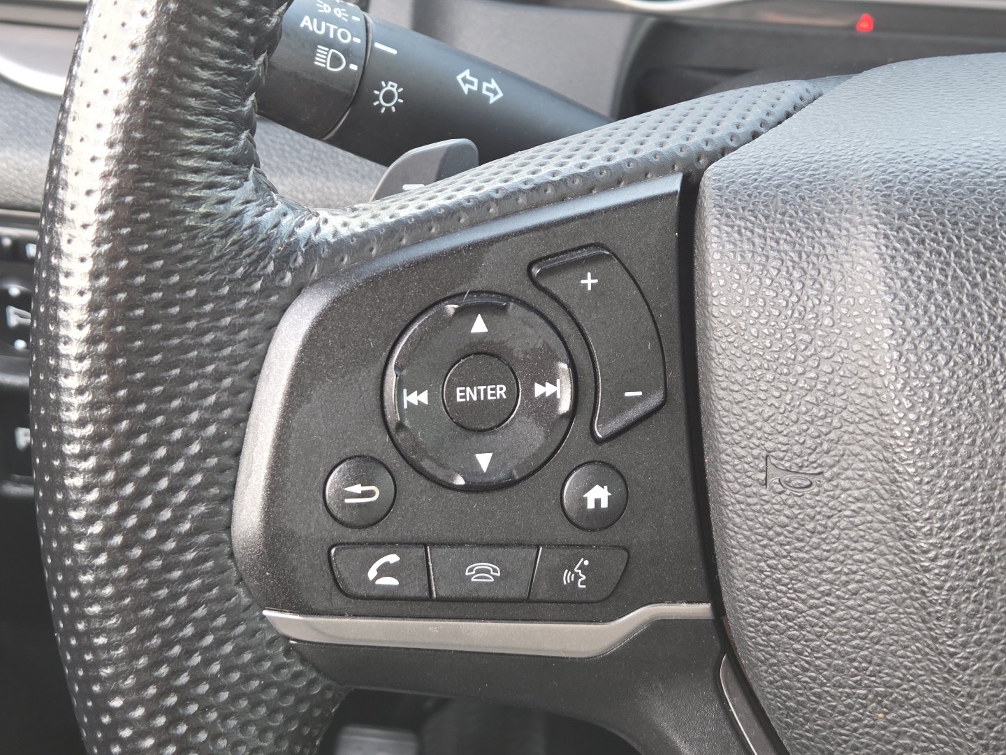 Used 2023 Honda Passport EX-L image 32