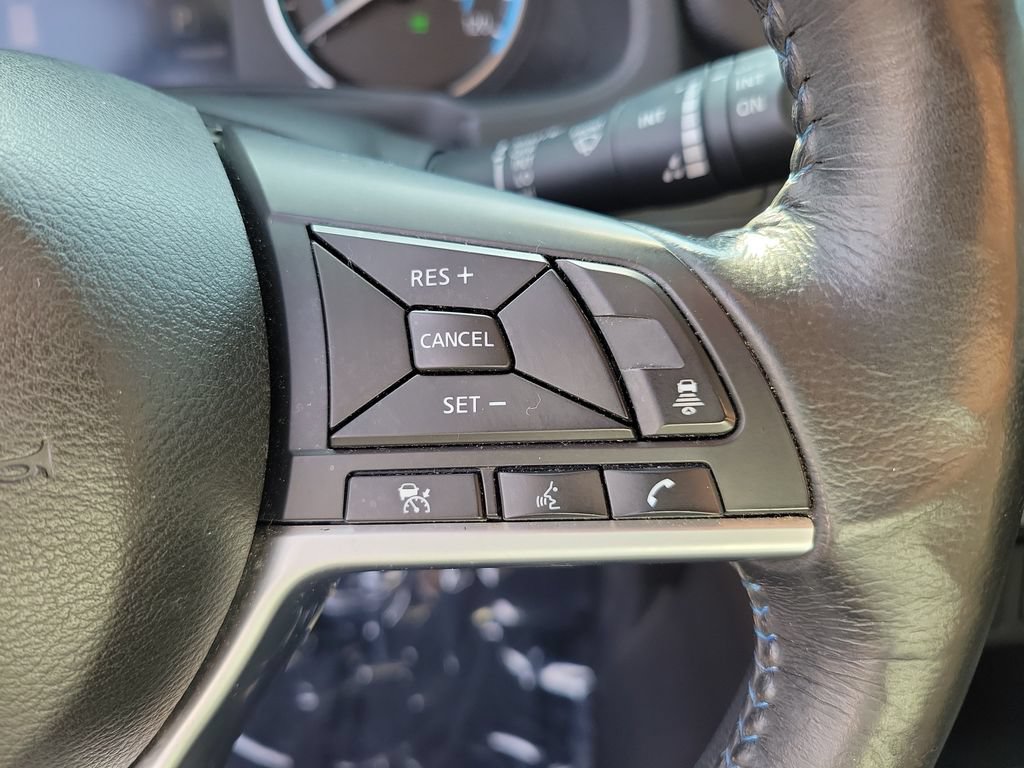 Used 2018 Nissan Leaf SV w/ SV All Weather Package FWD image 21