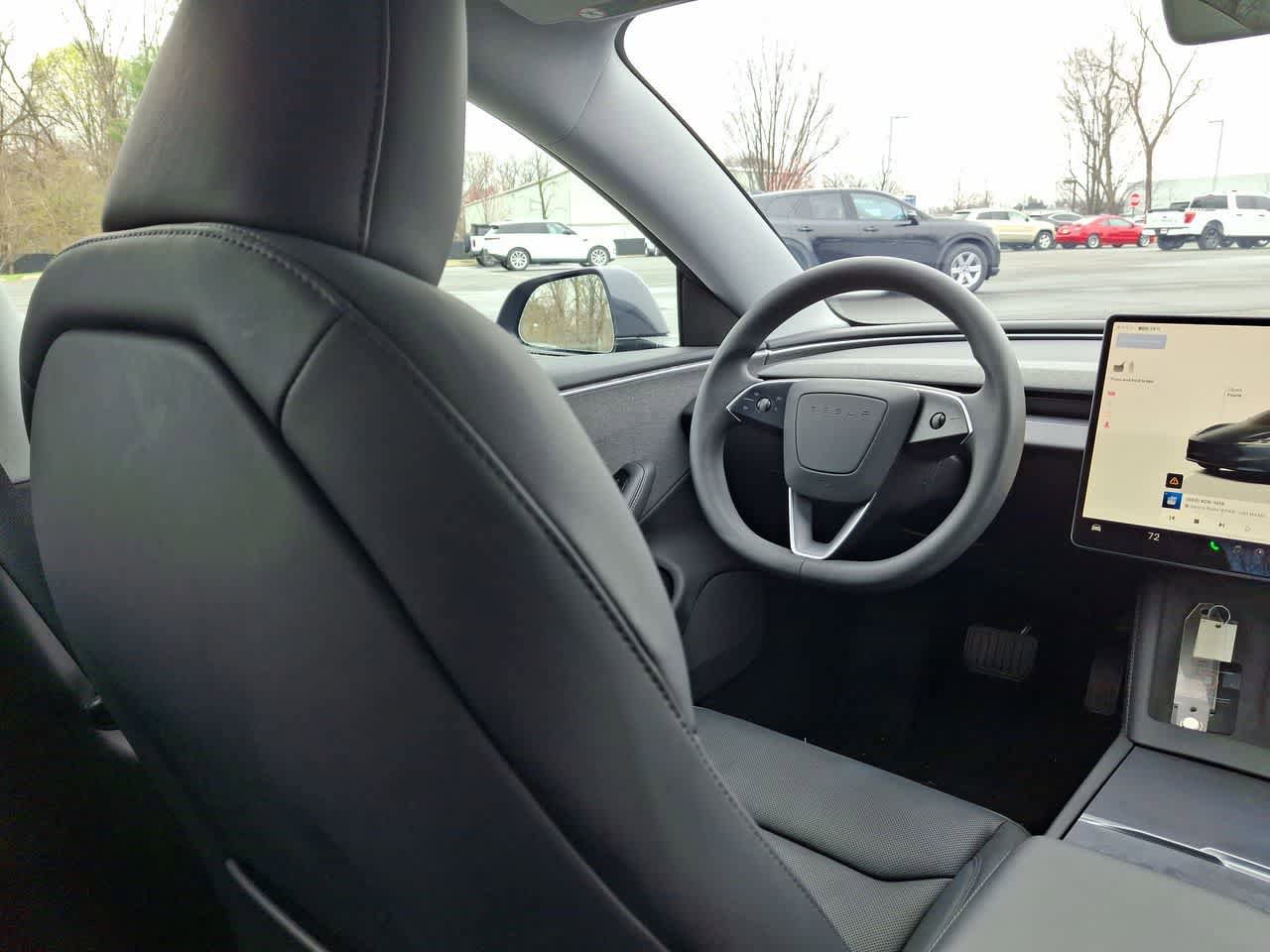 Used 2024 Tesla Model 3 Standard Range image 15