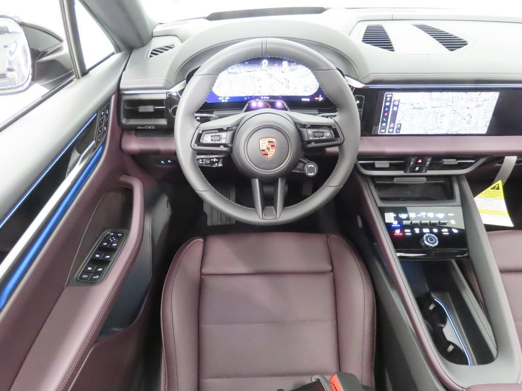 New 2026 Porsche Macan 4 Electric AWD/4WD image 17
