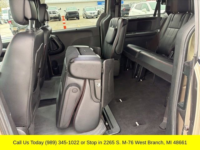 Used 2014 Dodge Grand Caravan R/T w/ Driver Convenience Group image 25
