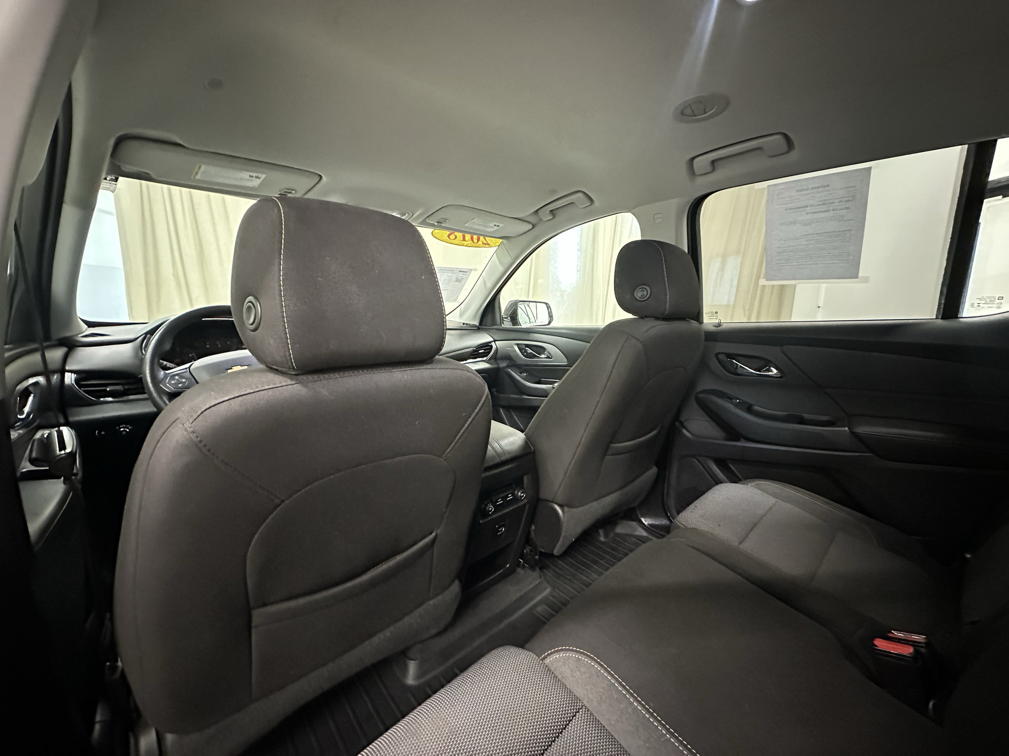 Used 2018 Chevrolet Traverse LS FWD image 21