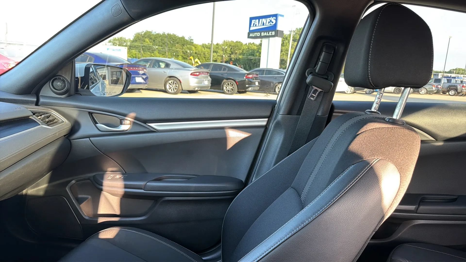 Used 2019 Honda Civic Sport image 53
