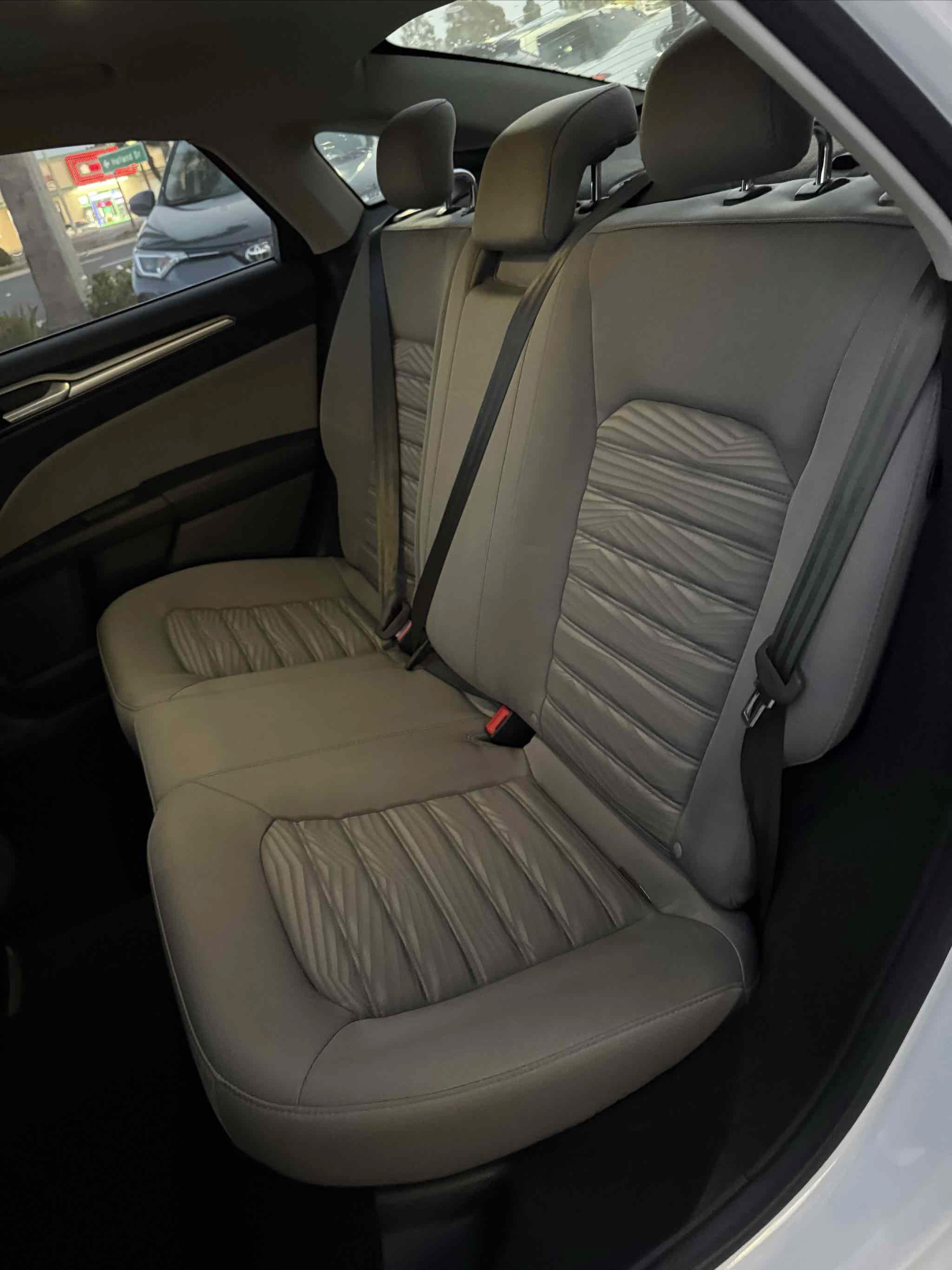 Used 2016 Ford Fusion S FWD image 14