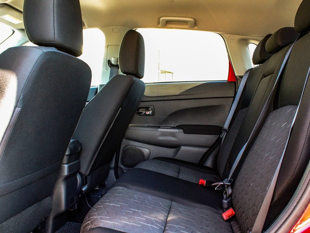 New 2025 Mitsubishi Outlander Sport ES AWD/4WD image 32