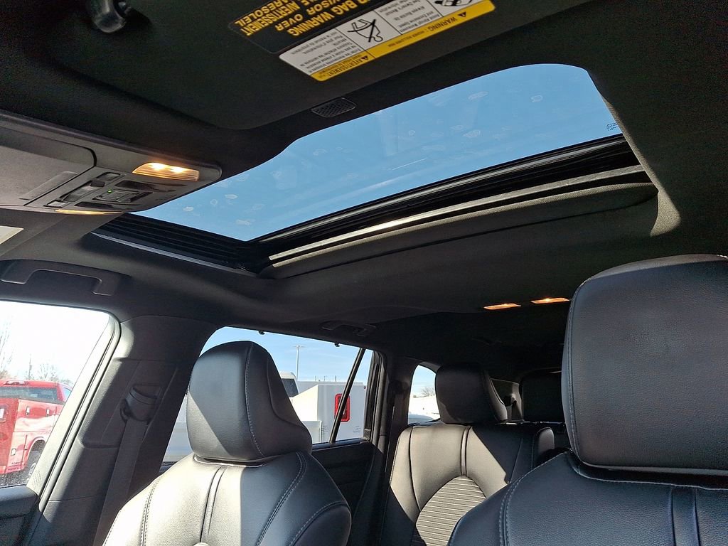 Used 2021 Toyota Highlander XSE image 18