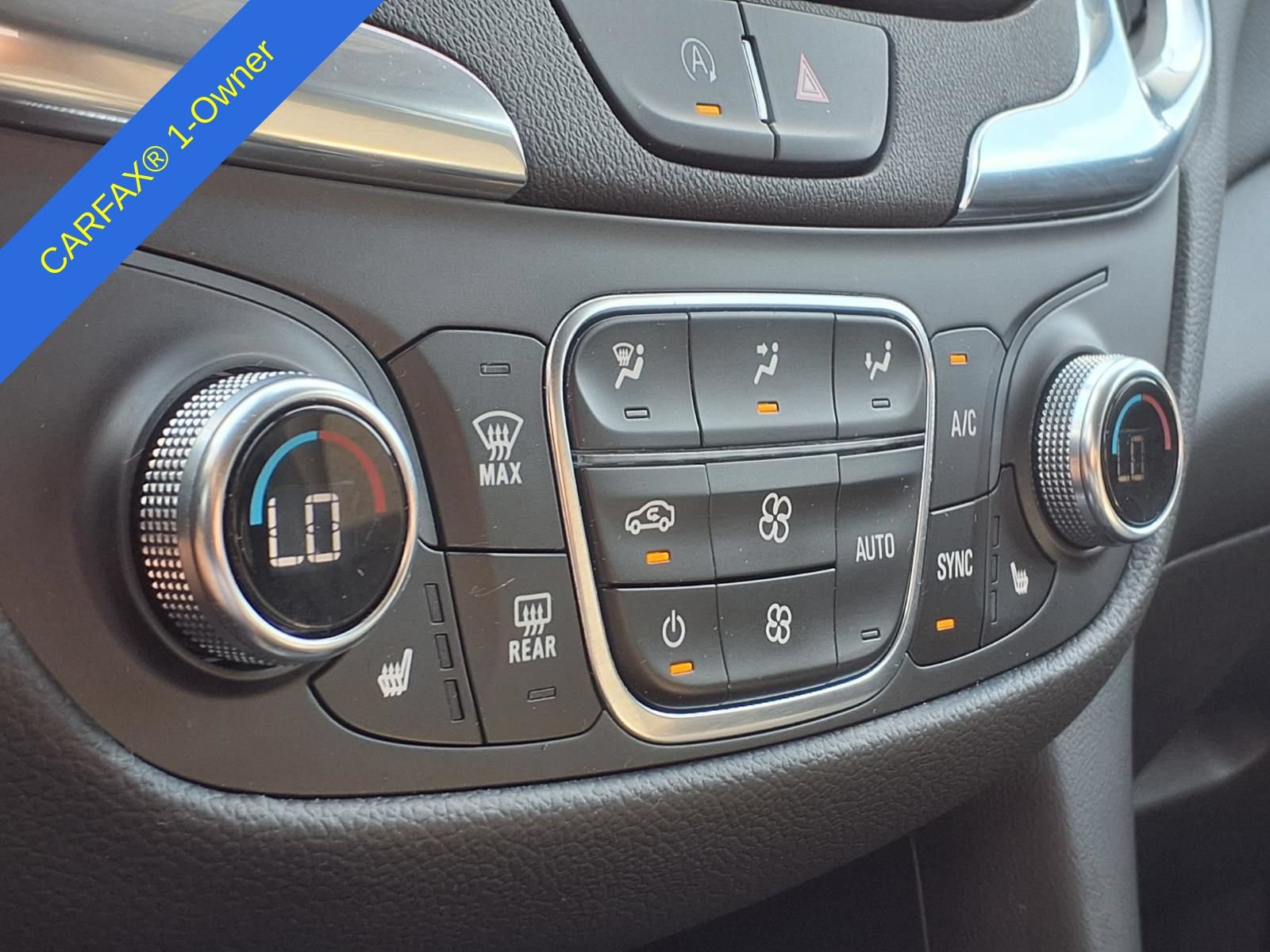Used 2023 Chevrolet Equinox LT FWD image 29