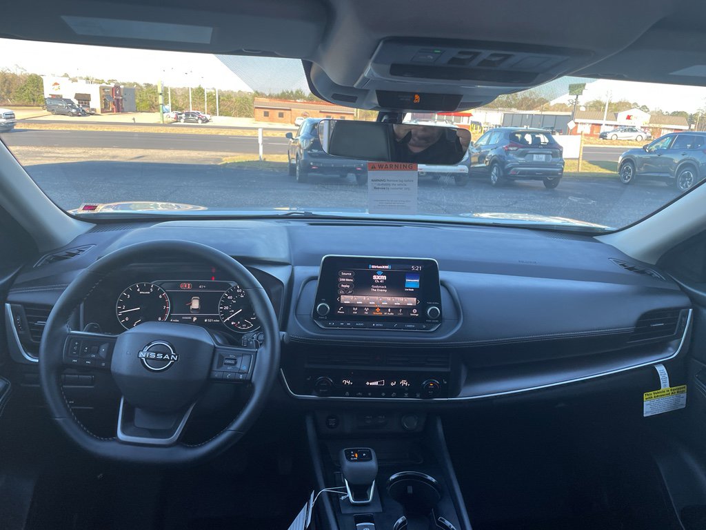 New 2026 Nissan Rogue SV image 12