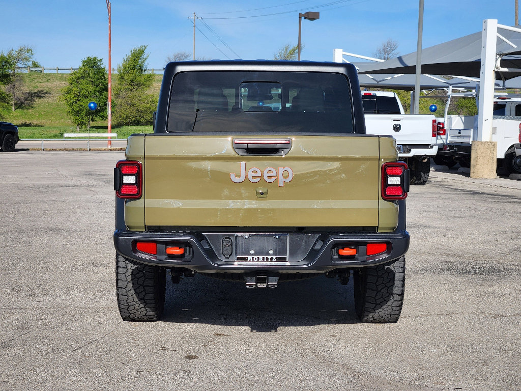 Used 2025 Jeep Gladiator Mojave w/ Convenience Group image 6