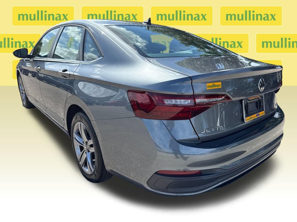 Used 2022 Volkswagen Jetta SE FWD image 8