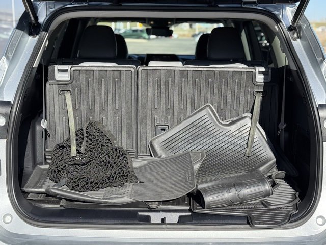 Certified 2022 Toyota Highlander XLE image 44