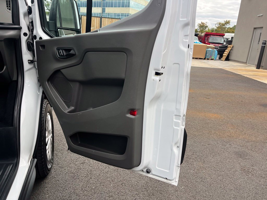 Used 2024 Ford Transit 350 XLT RWD image 15