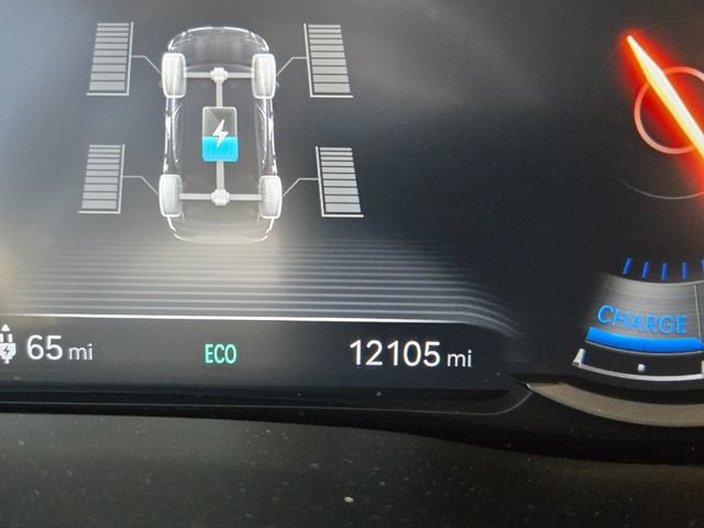 Used 2025 Genesis Electrified GV70 AWD/4WD image 27