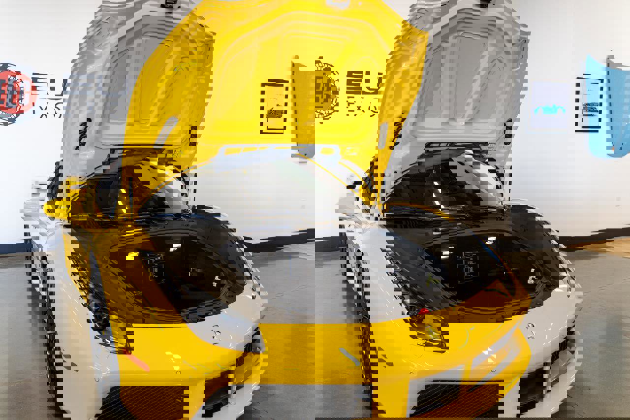 Used 2018 Ferrari 488 Spider image 23