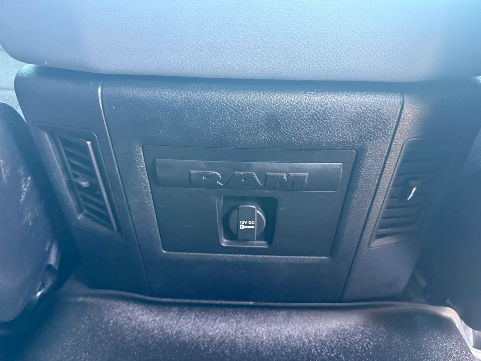 Used 2016 RAM 1500 Lone Star AWD/4WD image 23