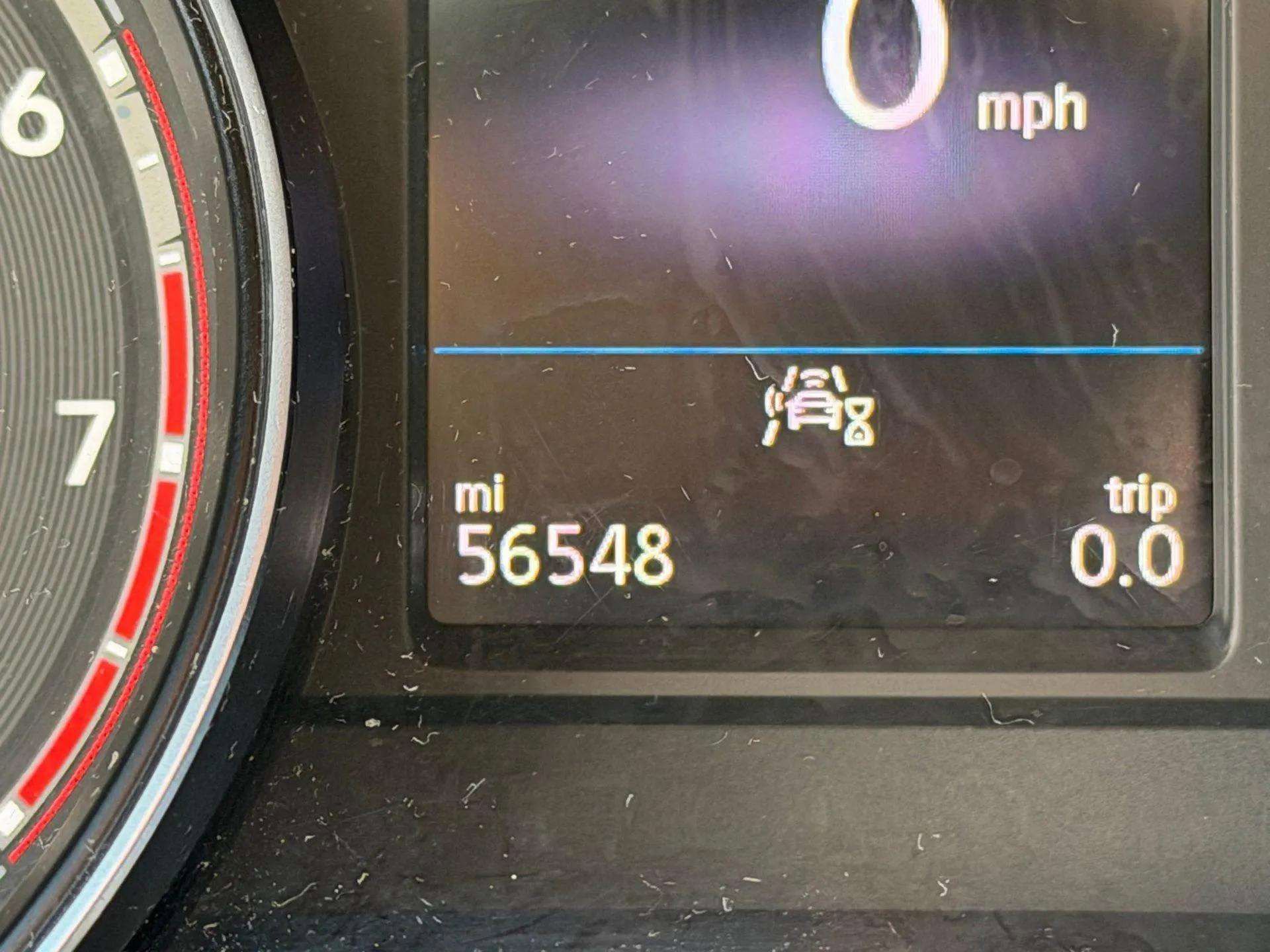 Used 2021 Volkswagen Atlas Cross Sport SE image 43