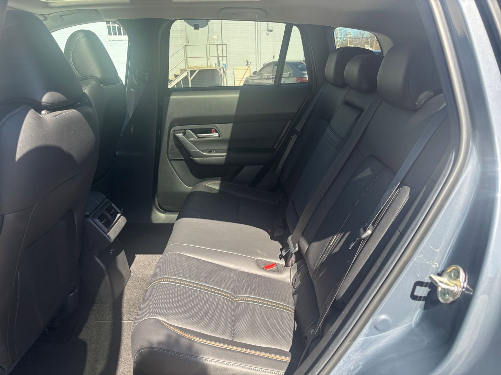 Used 2025 MAZDA CX-50 2.5 Hybrid w/ Premium Plus Pkg image 24