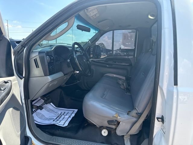 Used 2007 Ford F350 XL RWD image 9