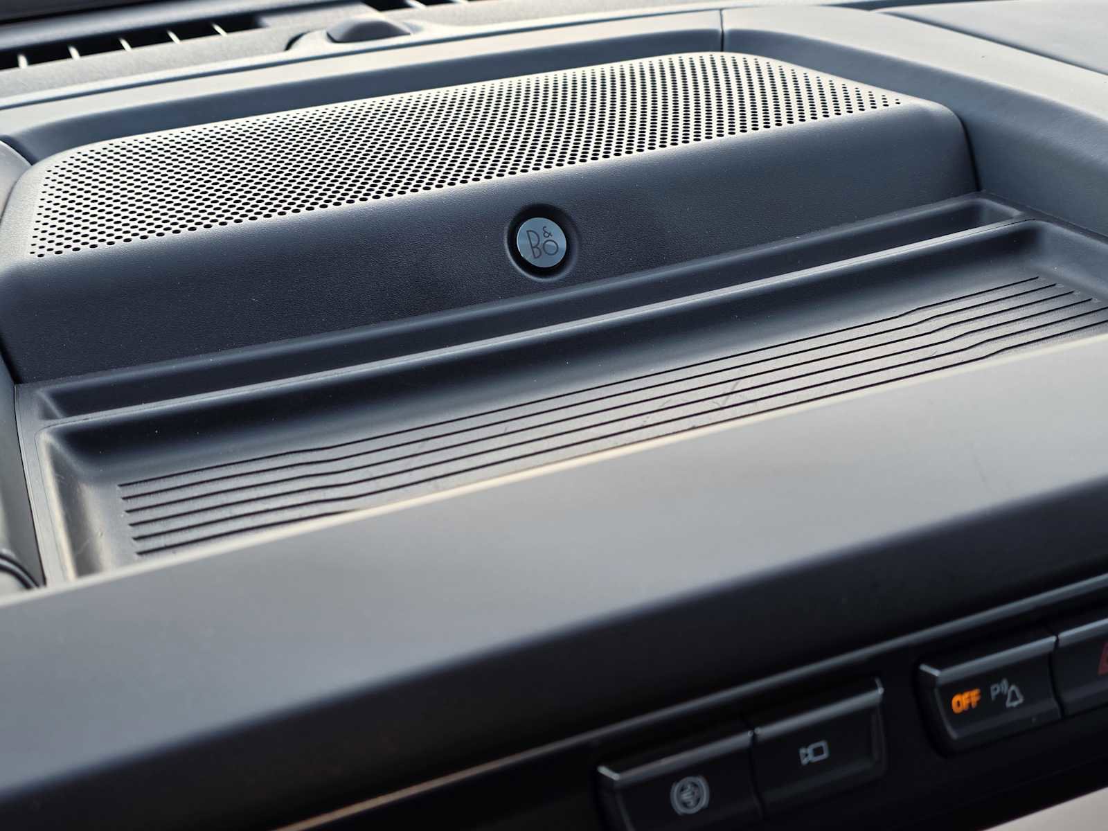 Used 2024 Ford F350 Limited w/ FX4 Off-Road Package image 34