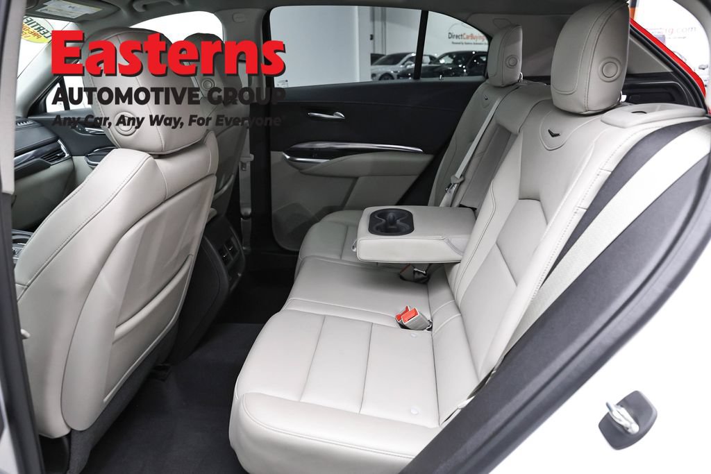 Used 2019 Cadillac XT4 Luxury AWD/4WD image 20