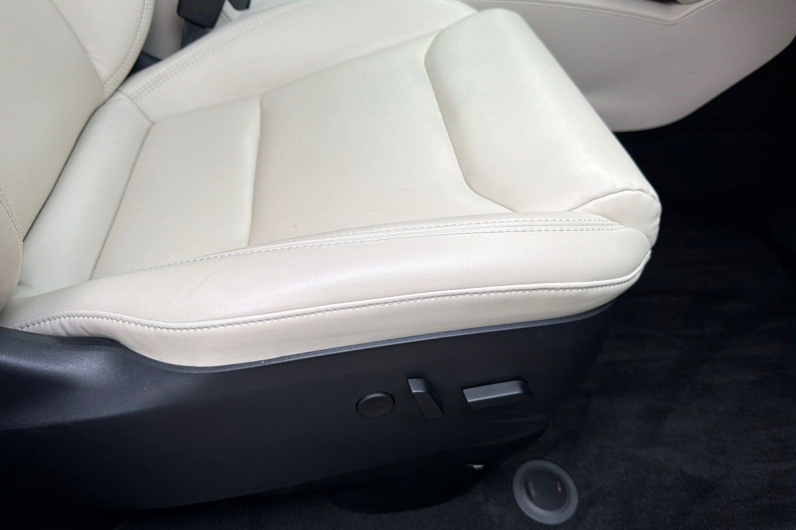 Used 2020 Tesla Model X Long Range image 23