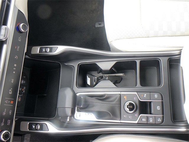 New 2025 Kia Sorento S image 21