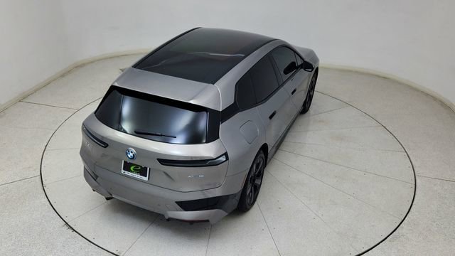 Used 2024 BMW iX xDrive50 w/ Premium Package image 79