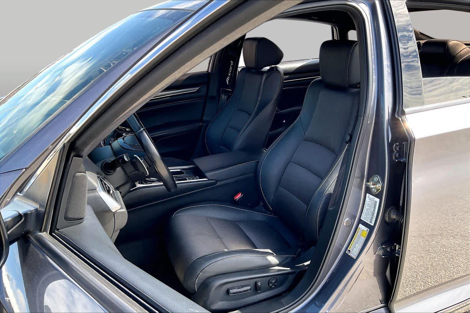Used 2020 Honda Accord Sport image 8