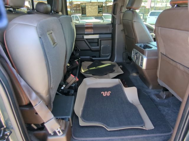 Used 2015 Ford F150 King Ranch w/ Equipment Group 601A Luxury AWD/4WD image 28