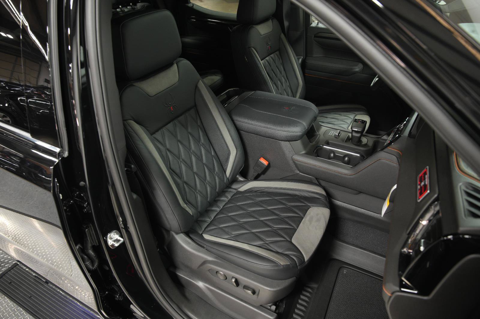 New 2026 GMC Sierra 1500 AT4 w/ AT4 Premium Package image 18