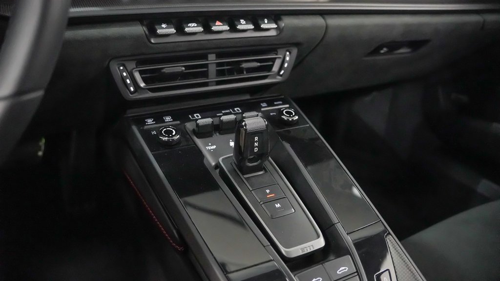 Used 2022 Porsche 911 Carrera GTS image 31