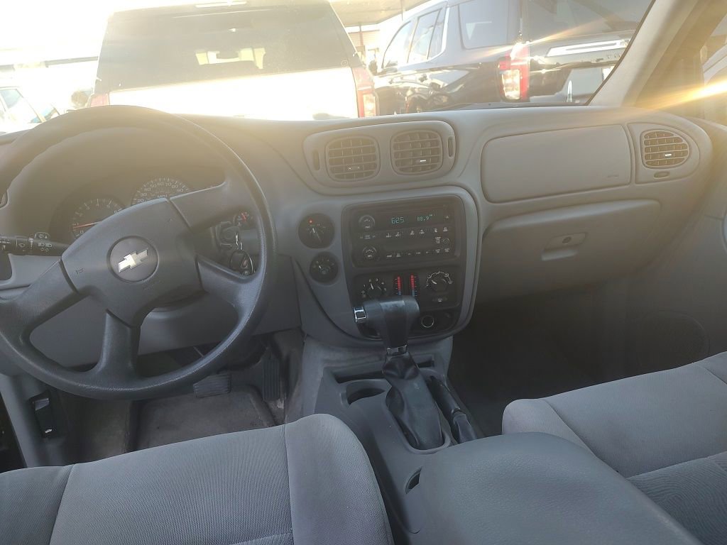 Used 2006 Chevrolet TrailBlazer LS w/ LS Preferred Equipment Group image 11