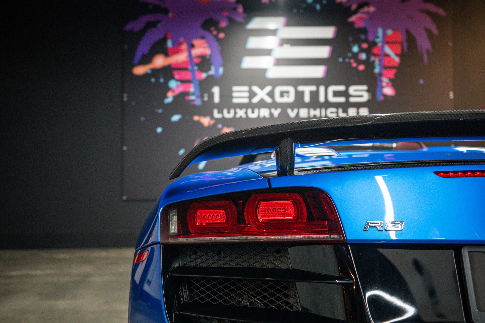 Used 2011 Audi R8 V10 AWD/4WD image 17