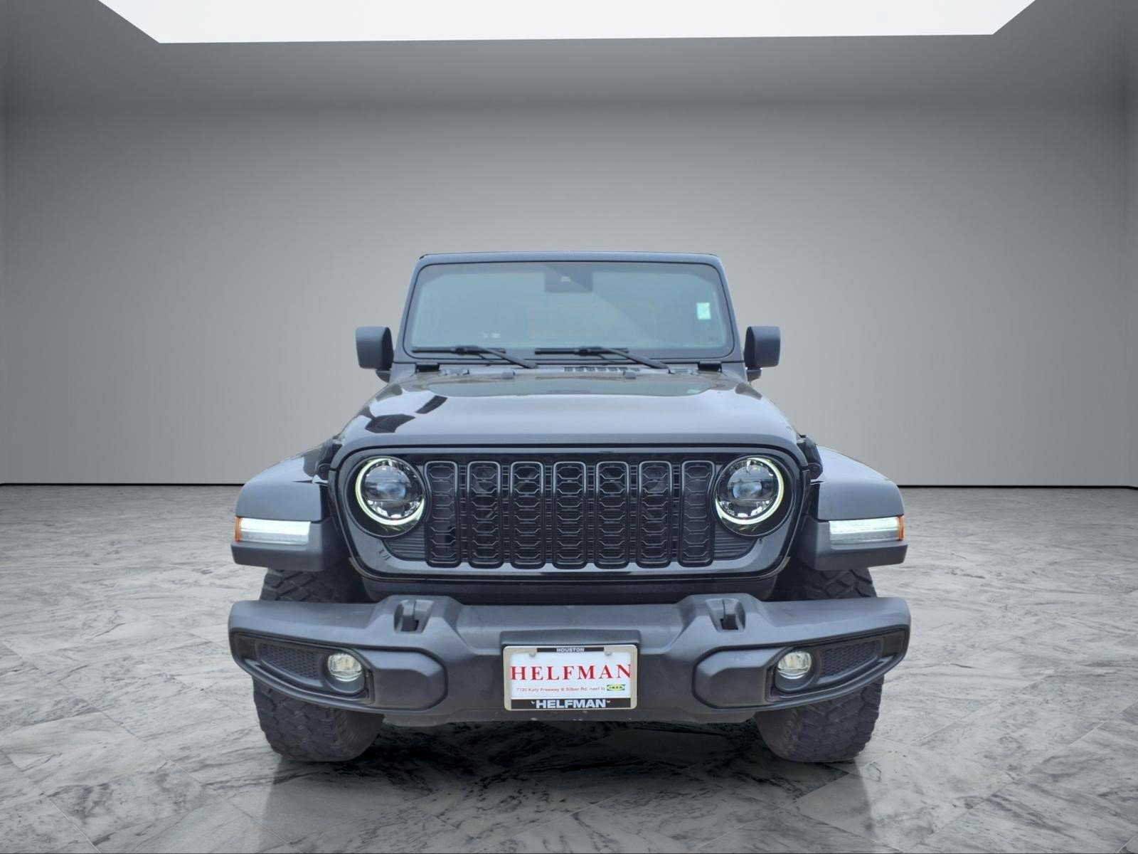 Used 2024 Jeep Gladiator Sport AWD/4WD image 2