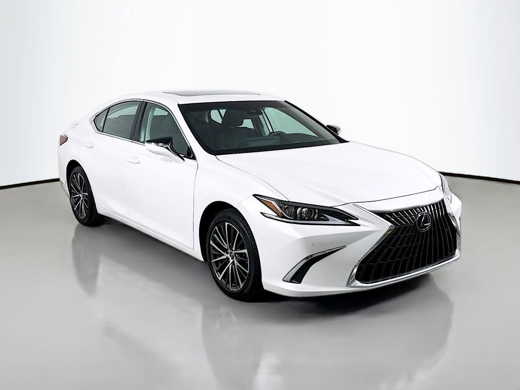 Used 2025 Lexus ES 300h w/ Premium Package image 3