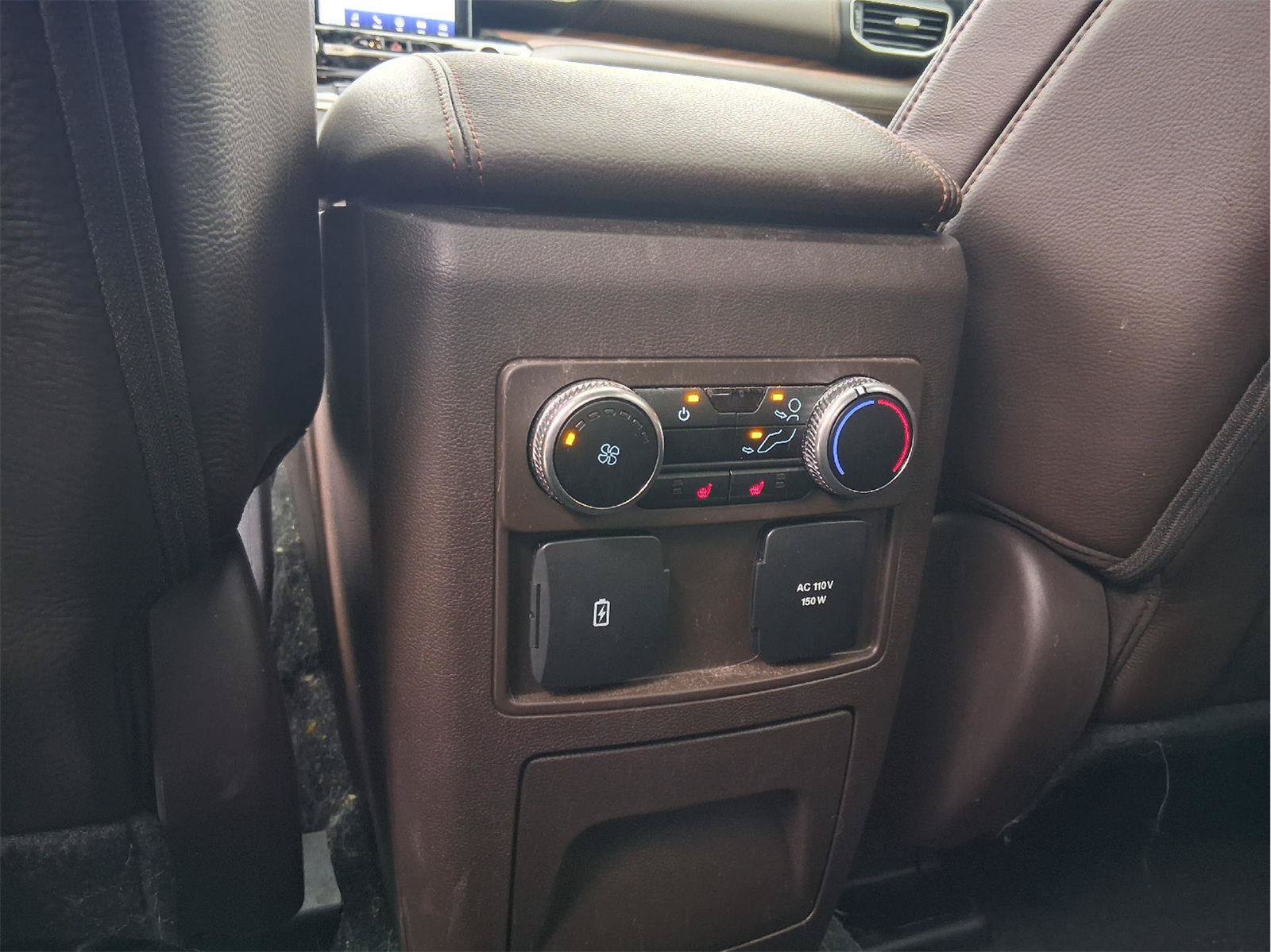 Certified 2024 Ford Explorer King Ranch w/ Technology Package RWD image 27