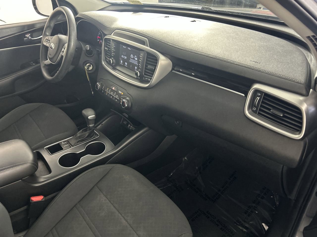 Used 2020 Kia Sorento L FWD image 27