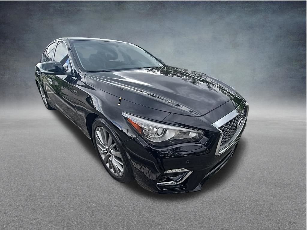 Used 2024 INFINITI Q50 Luxe w/ Cargo Package RWD image 3